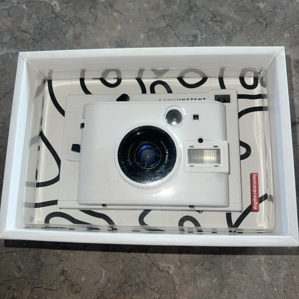 Lomography Lomo'Instant Camera White Edition Sealed